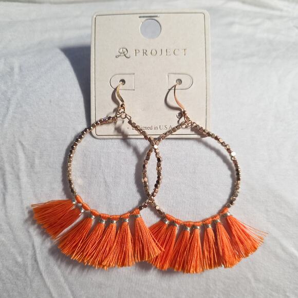 A Project New boho sparkly bead hoop earrings with orange tassels - Picture 2 of 5